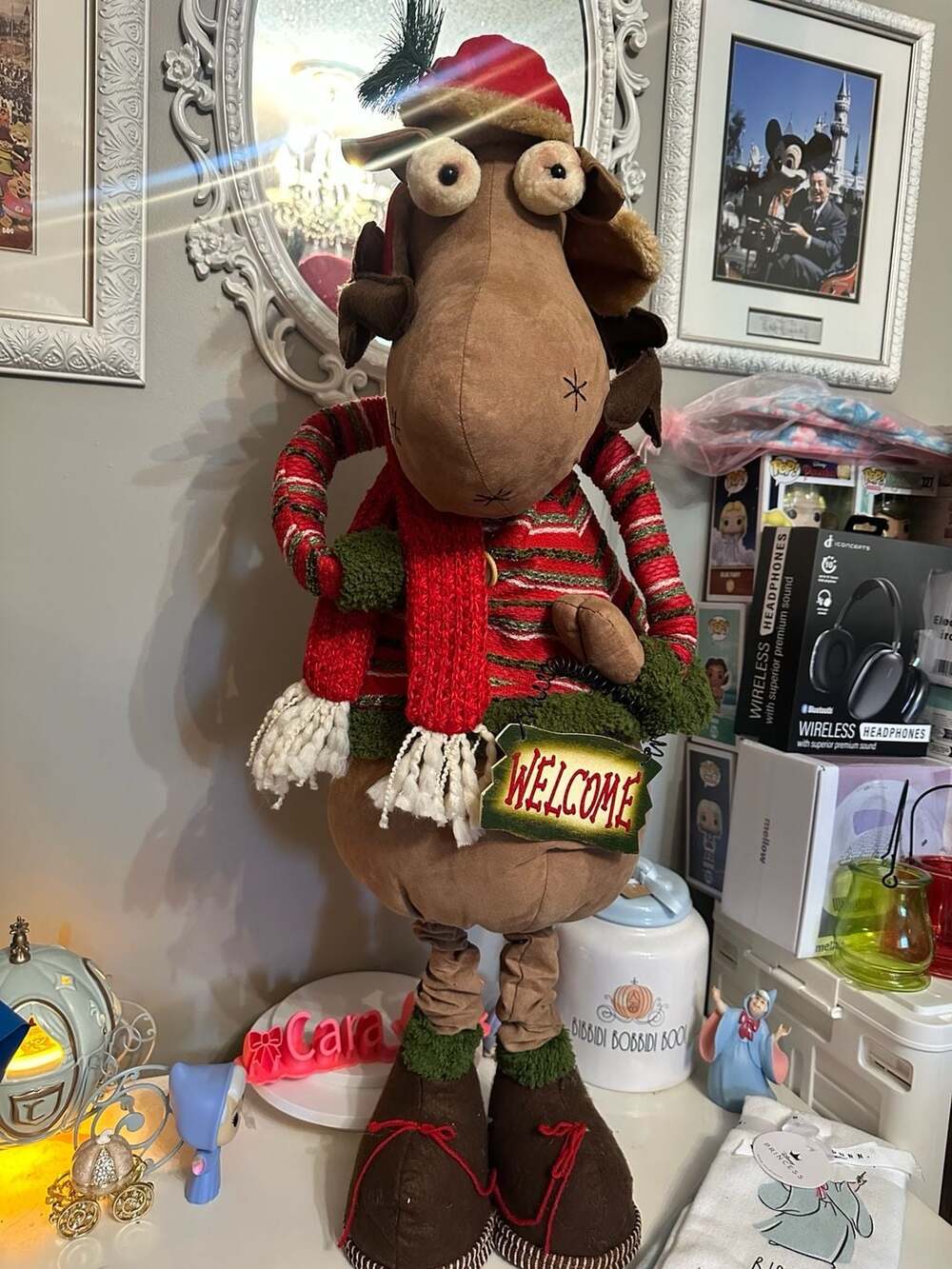 Hanna's Handiworks Christmas Moose Welcome Sign Plush Figure 32 Inches